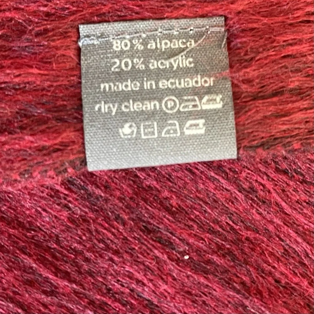 Shupaca scarf vibrant